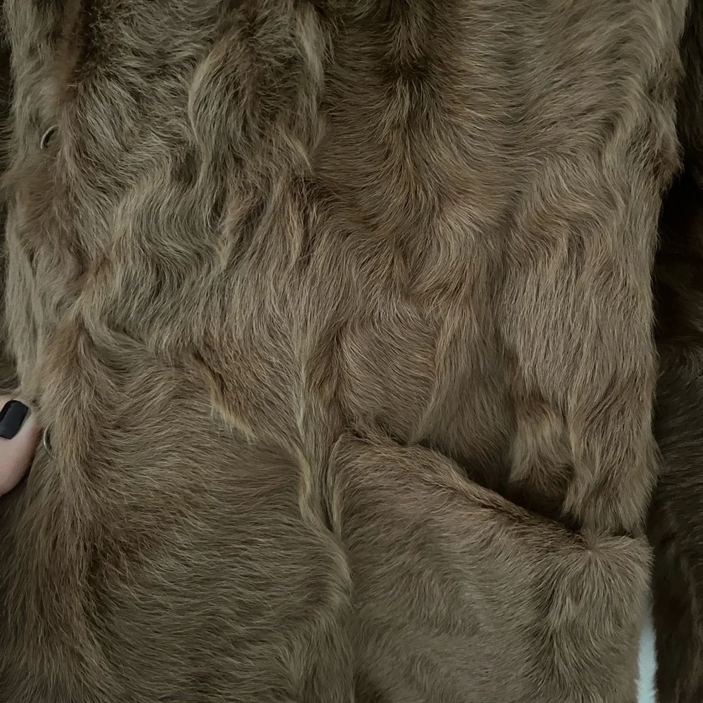 Max Studio Genuine Goat Fur Coat - XS - Picture 5 of 9